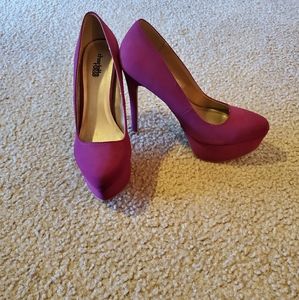 Charlotte Russe Fuschia pumps